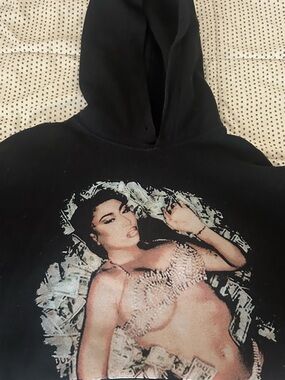 Kali Uchis Call Me if you get lost tour hoodie 2022